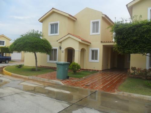 Casa en venta Maracaibo Av.Milagro Norte Remaxmillenium