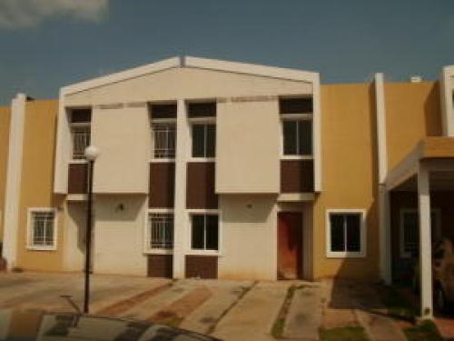 TownHouse en Maracaibo ubicado en la Circunvalación Dos