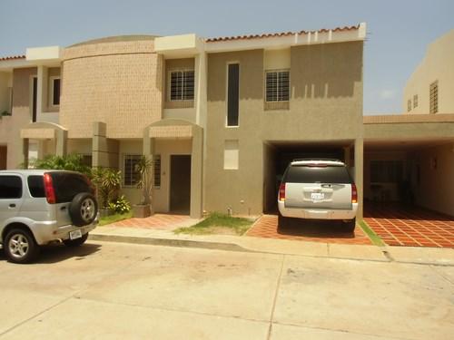 Casa en villa en Milagro Norte