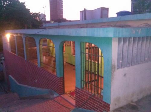 Casa Sector Cerro de Marin