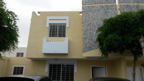 Casa en Sector Monte Bello 