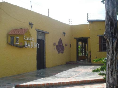 Venta de Casa-turismo en Tucacas Código 14-10874