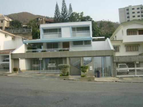 Venta de Casa en El Parral Código 13-3877