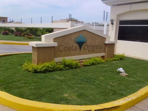 Casa en Villa en Santa Rita 