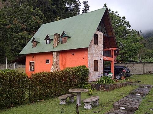 Vendo casa de campo tipo chalet
