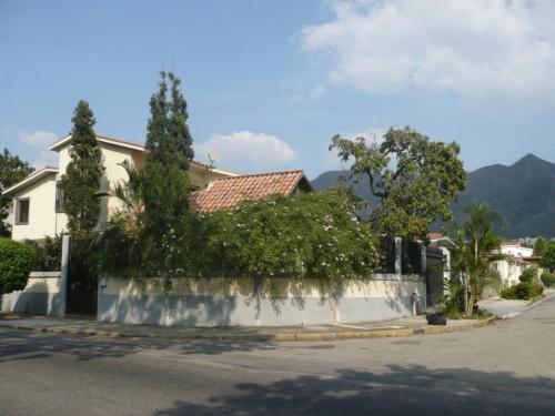 Venta de Casa en Trigal Norte Valencia Código 15-1291 ybra