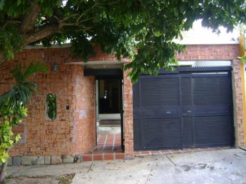Bonita Casa en Urb. El Parral Valencia CG152956