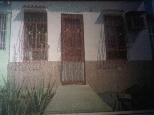 vendo bonita casa