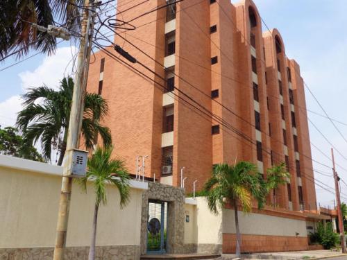 Apartamento en venta en Maracaibo, Sector  Zapara 14-11377
