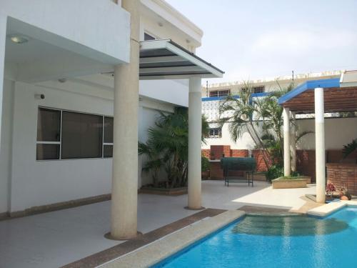 Belleza  y Confort   CASA  en Av Baralt