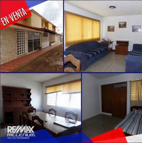 Casa en Venta en Valle Frio 05MAY