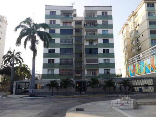 Apartamento en Venta Zonal Norte 3 habitaciones, 44.000.000 Bs