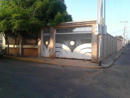 Casa en Venta C2 (16-13718)