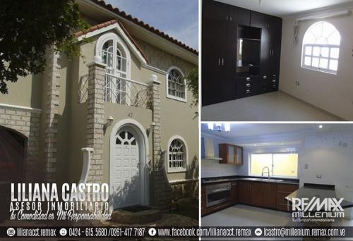 Townhouse Venta Maracaibo Zona Norte Milagro Norte Costa Rosmini 24SEP