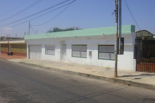 CASA QUINTA EN SECTOR LA ROTARIA