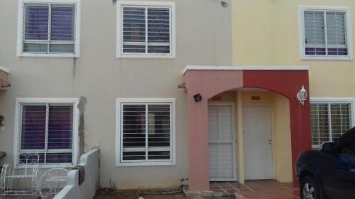 Casa Venta Maracaibo Caminos de La Lagunita 24NOV