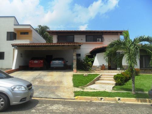 Excelente Casa de 600m2 en Guataparo.