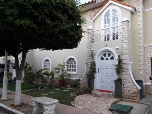 Venta Casa Maracaibo Costa Rosmini I