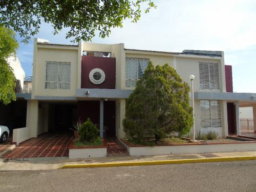 Venta Casa Maracaibo Acuarelas del sol