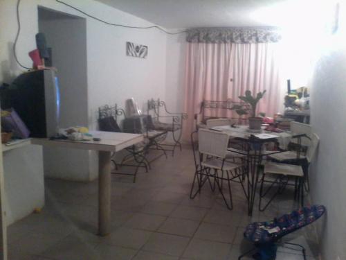 se vende apartamento en la urb salvador allende 