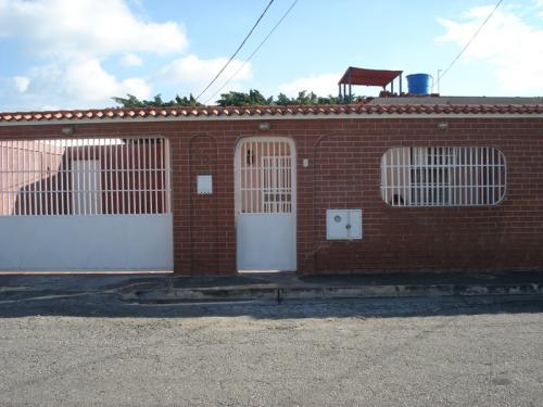 Casa en la Urbanización La Pradera