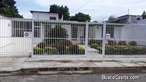 SKY GROUP Vende lujosa casa en San Pablo- Turmero