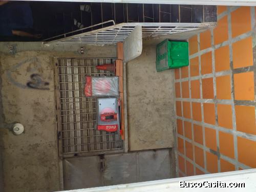 Vendo local a buen precio 