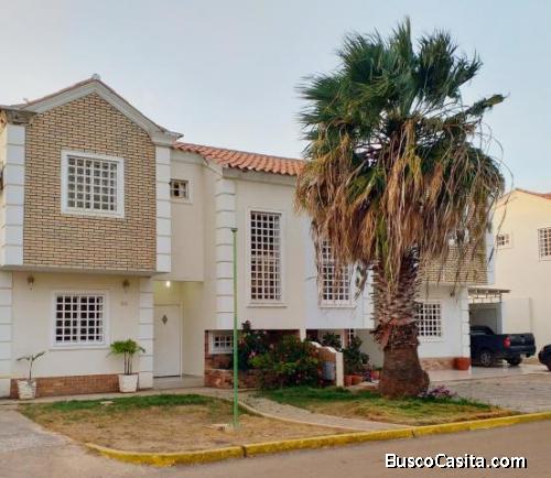Casa en Venta en Plaza Grecia Coro MLS#19-9917