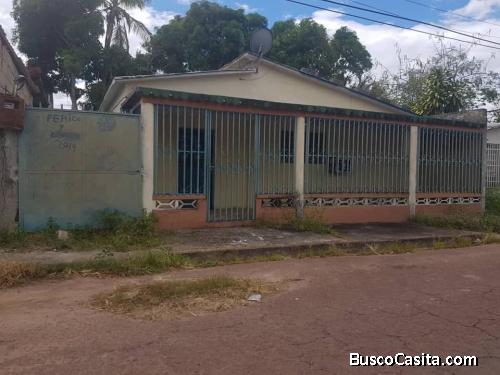 vendo casa y local a precio de regalo