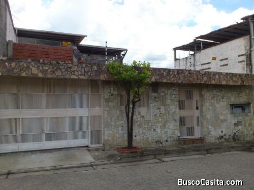 Hermosa Casa en Castillejo