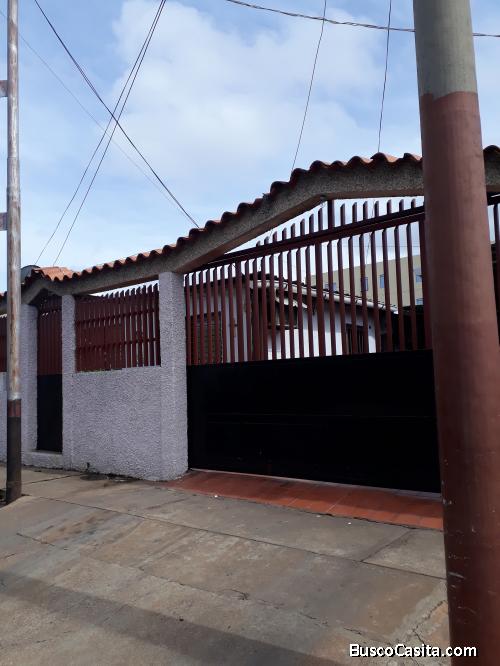 Casa En Venta En Unare 2