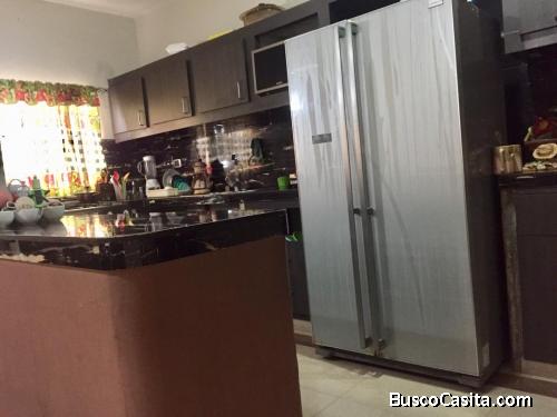 2 casas en 1. Ideal para familias numerosas e inversionistas...
