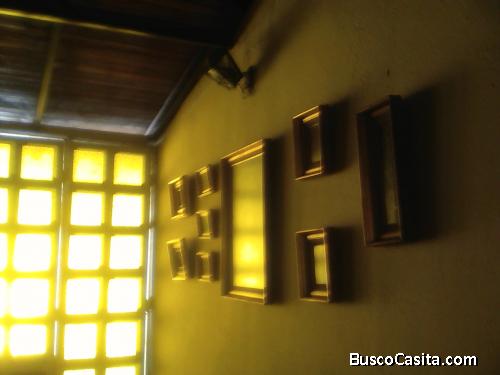 CASA  A BUEN PRECIO EN URB. CERRADA DE PALO NEGRO