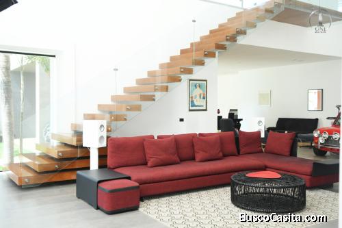 En Venta Moderna y Lujosa Casa ubicada en la Virginia