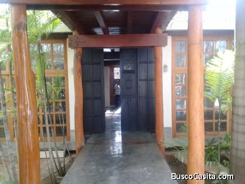 SE ALQUILA CASA EN LAS VILLAS, LECHERIA