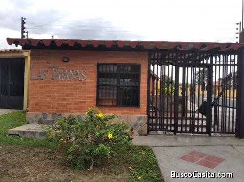 JAIDY PEÑA DE SKY  GROUP FOCUS VENDE: ???? CASA EN LAS TRIANAS SAN DIEGO