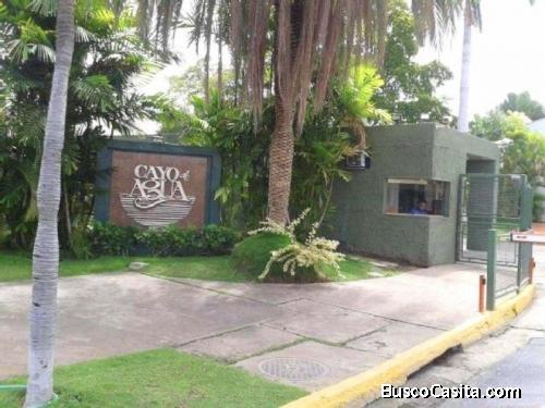 Moderno Town House Conjunto Residencial Cayo de Agua 