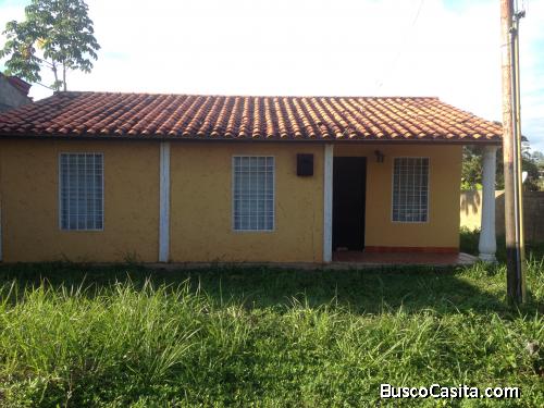 Venta Casa en Tacarigua, cerca de Playas