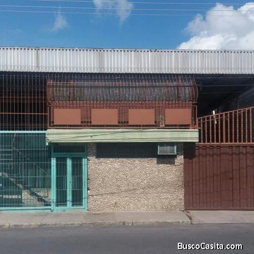 Casa doble y Galpon
