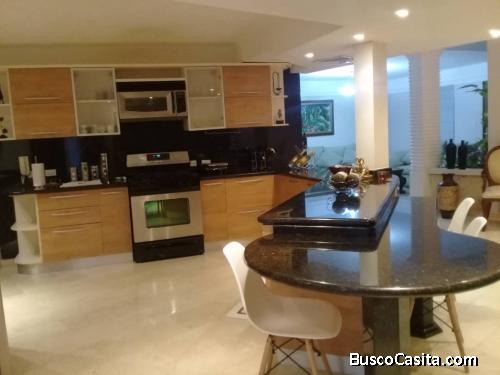 EN VENTA HERMOSO TOWN HOUSE