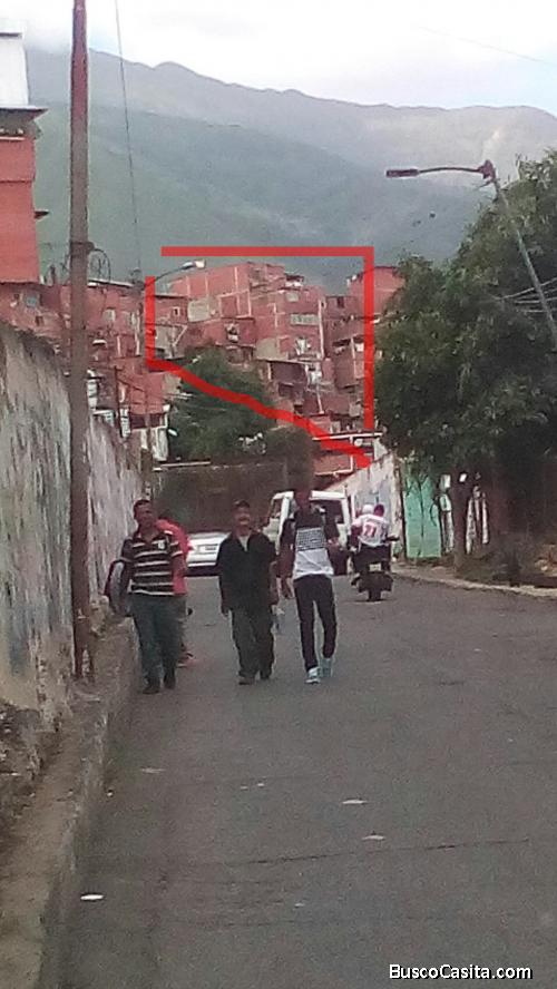 Casa tres Niveles