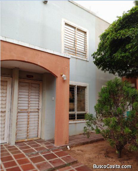 Casa venta Maracaibo Caminos de la Lagunita ll 020620
