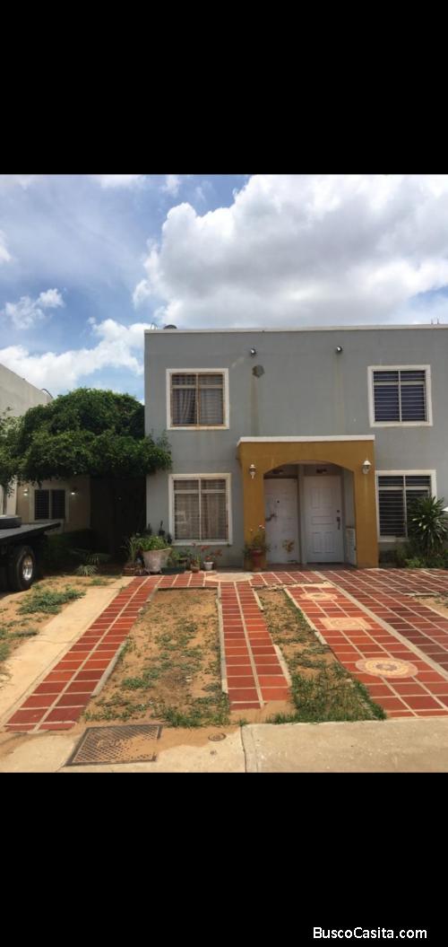 Casa venta Maracaibo Caminos de la Lagunita 1 090720