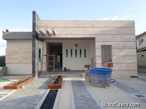 Casa en la entrada naguanagua valencia Altamira FOC-719
