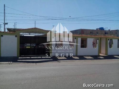CASA EN LA PUERTA MARAVEN