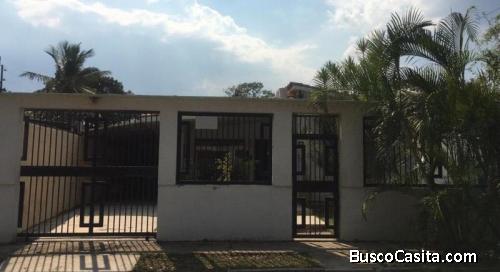 SKY GROUP PLATINUM VENDE Casa en Ciudad Alianza, Guacara.