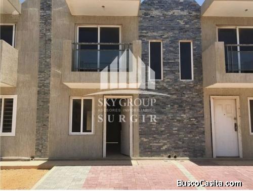 TOWNHOUSE PUERTA MARAVEN LOS ROQUES