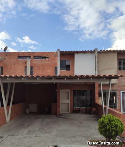 Town House en Amazonia. FOTH-144