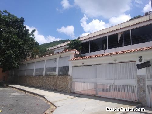 Casa en Urb. Lomas del Este. FOC-562