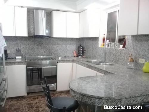 Vendo Bello Townhouse Club Hípico Maracaibo